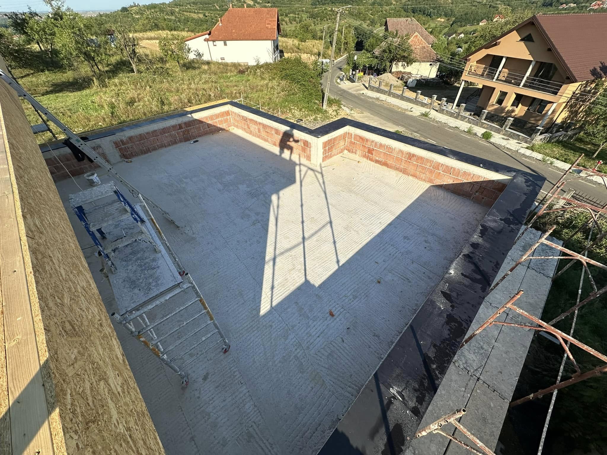 Terasă circulabilă — hidroizolație cu membrană bituminoasă